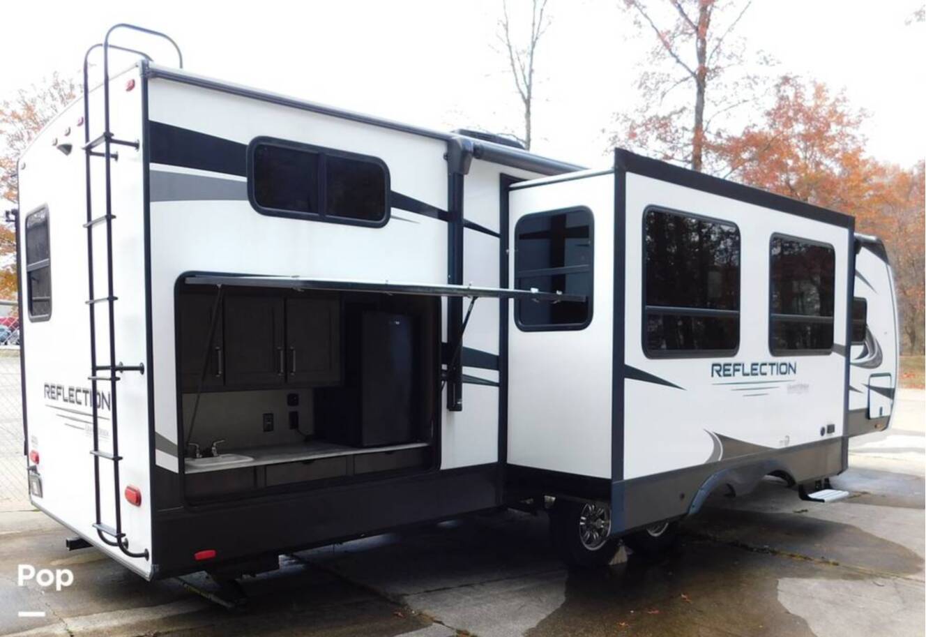 A photo of this 2021 Grand Design Reflection 312BHTS