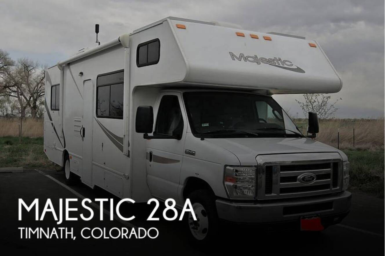 A photo of this 2016 Thor Motor Coach Majestic 28A