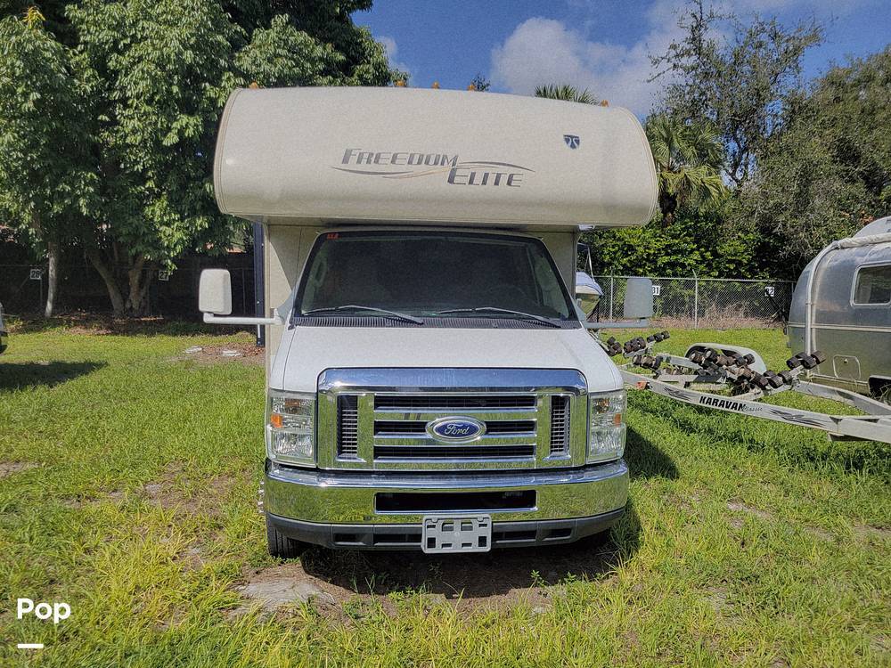2016 Thor Motor Coach Freedom Elite 26FE in boynton beach FL