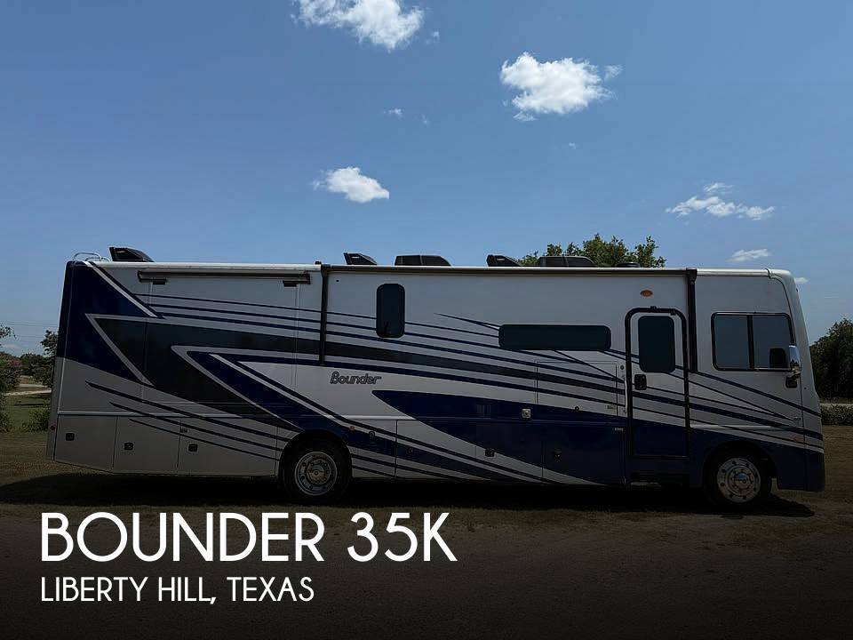 2024 Fleetwood Bounder 35K RV