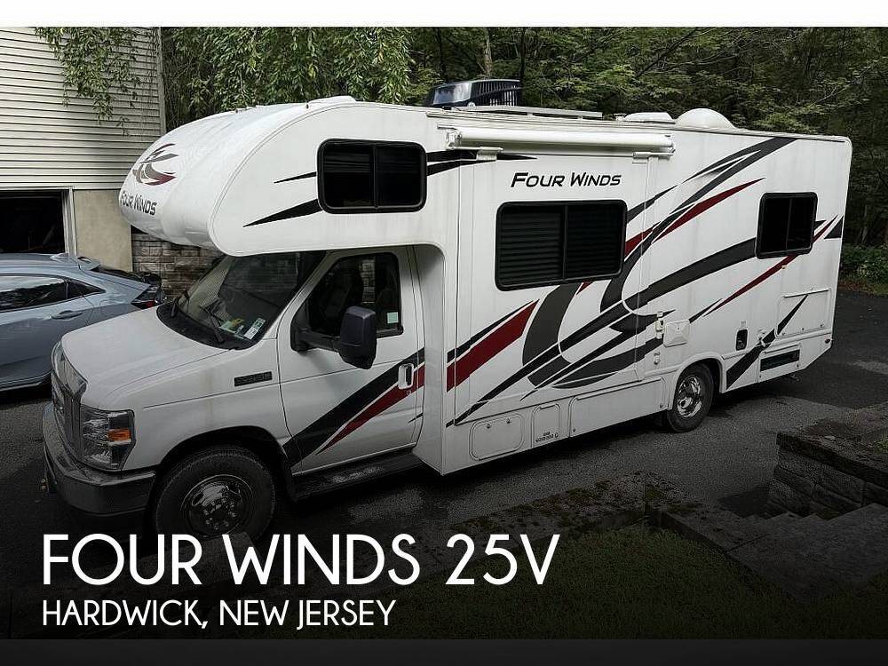 2023 Thor Motor Coach Four Winds 25V in hardwick NJ