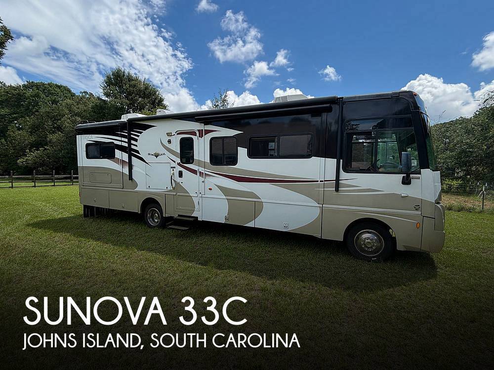 2011 Itasca Sunova 33C RV