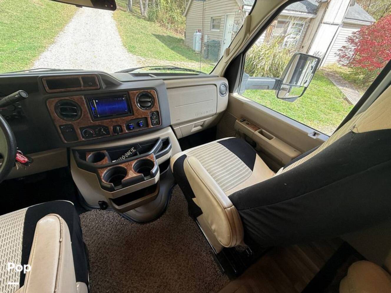 A photo of this 2017 Thor Motor Coach Quantum WS31