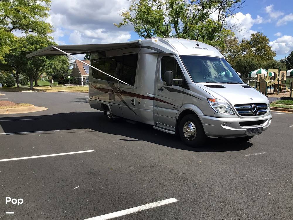 2013 Leisure Travel Serenity S24CB in ashburn VA