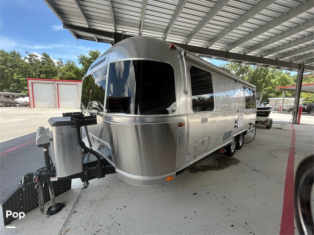 2020 Airstream Flying Cloud 25FB Twin in newberry FL