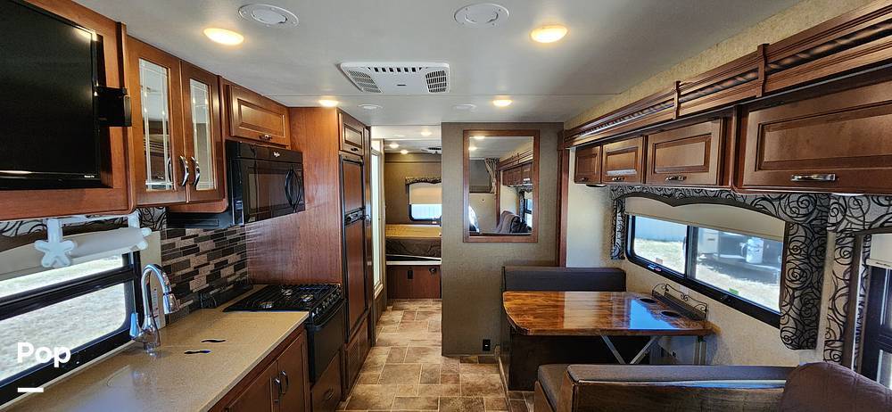 2017 Thor Motor Coach Four Winds 31L in paradise TX