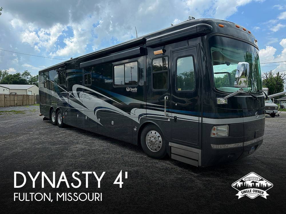 2009 Monaco Dynasty Yorkshire IV in fulton MO