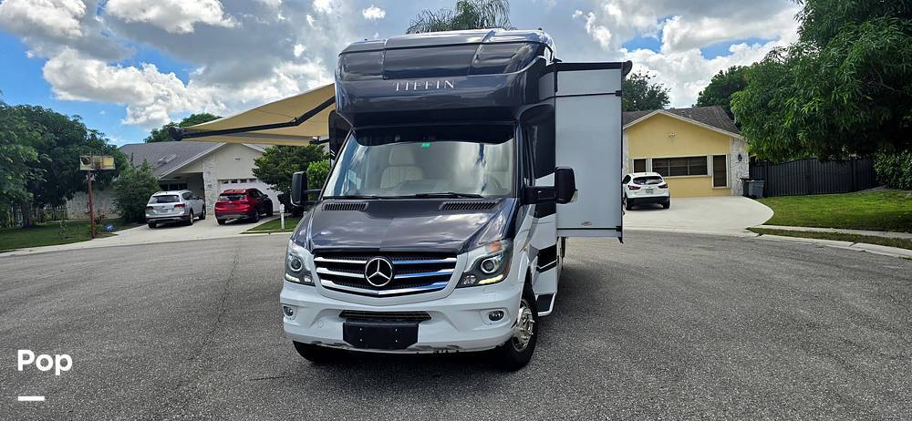 2018 Tiffin Wayfarer 24FW in west palm beach FL