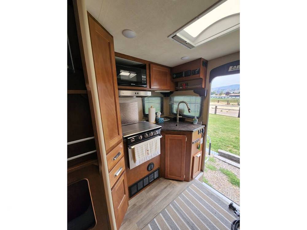2019 Lance 975 in pocatello ID
