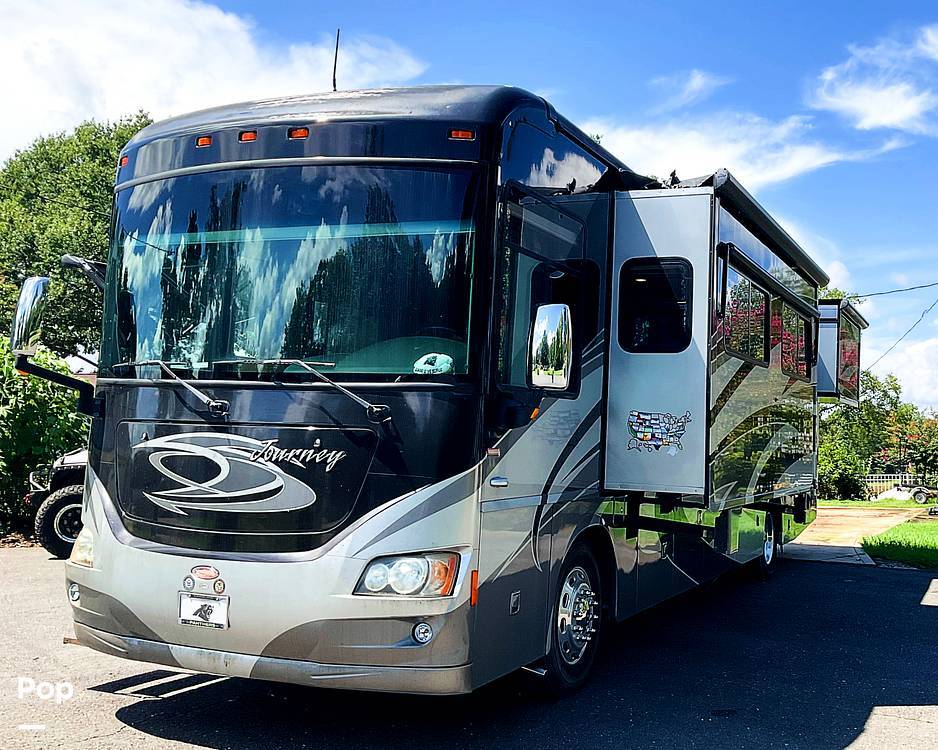 2012 Winnebago Journey 36M in clover SC