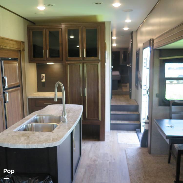 2020 Jayco Eagle 30.5CKTS in beach ND