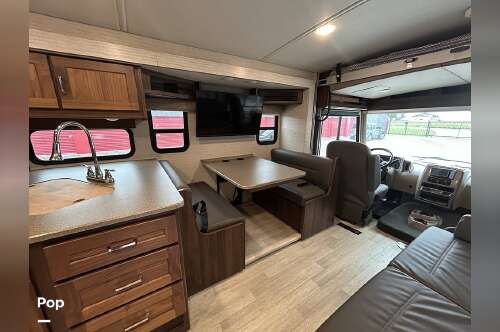 2021 Winnebago Vista 31B in godley TX