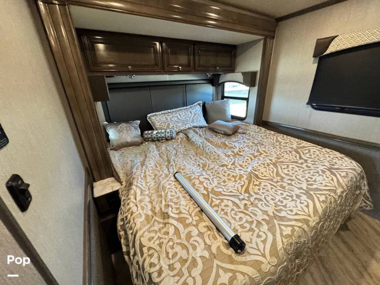 A photo of this 2020 Fleetwood Fortis 34MB