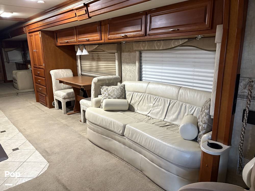 2007 Fleetwood Revolution LE 40V in pharr TX