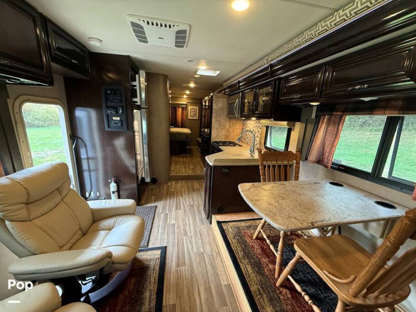 A photo of this 2017 Thor Motor Coach Quantum WS31