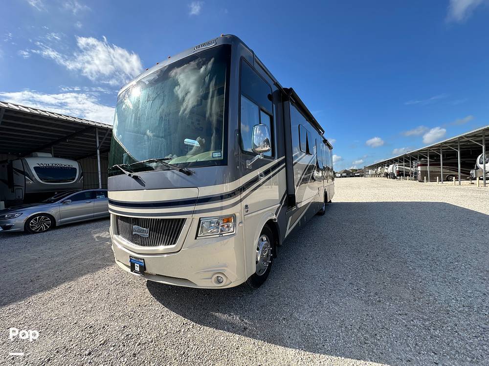 2019 Newmar Canyon Star 3719 in richmond TX