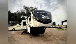 2022 Jayco North Point 310RLTS RV