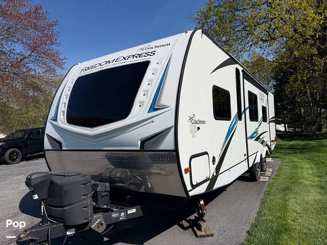 2021 Coachmen Freedom Express 287BHDS in westminster MD