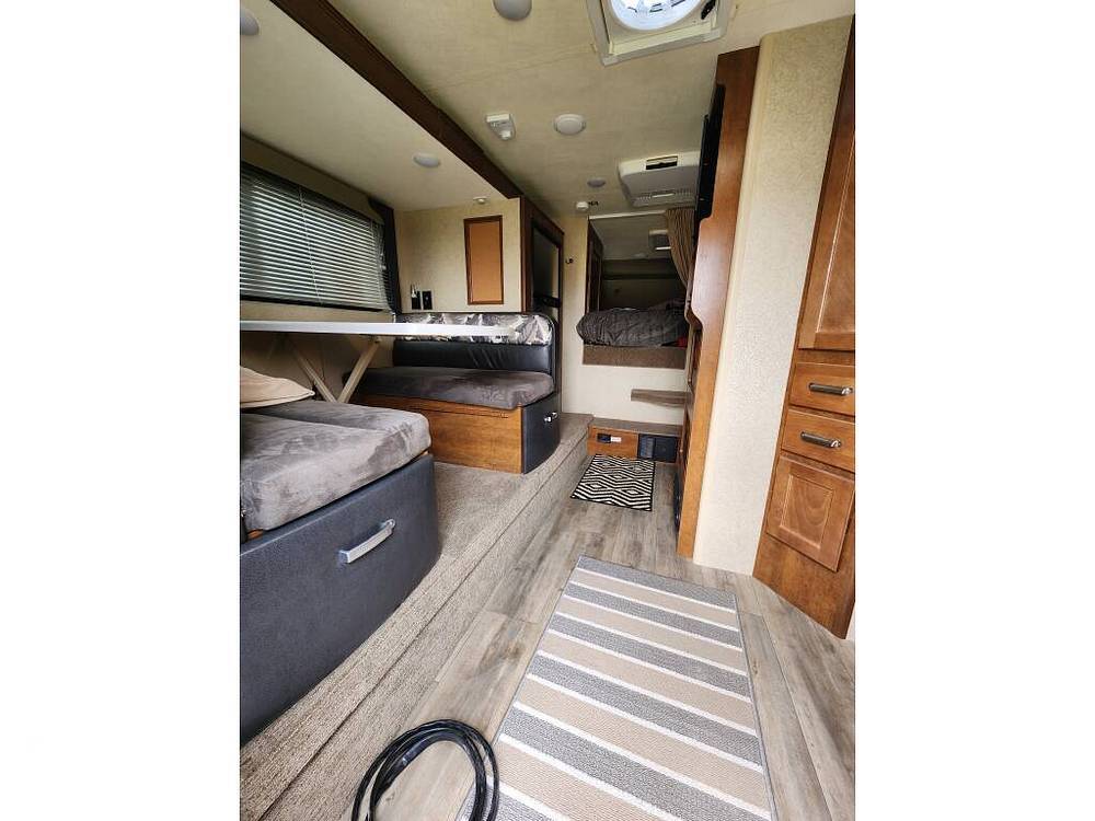 2019 Lance 975 in pocatello ID