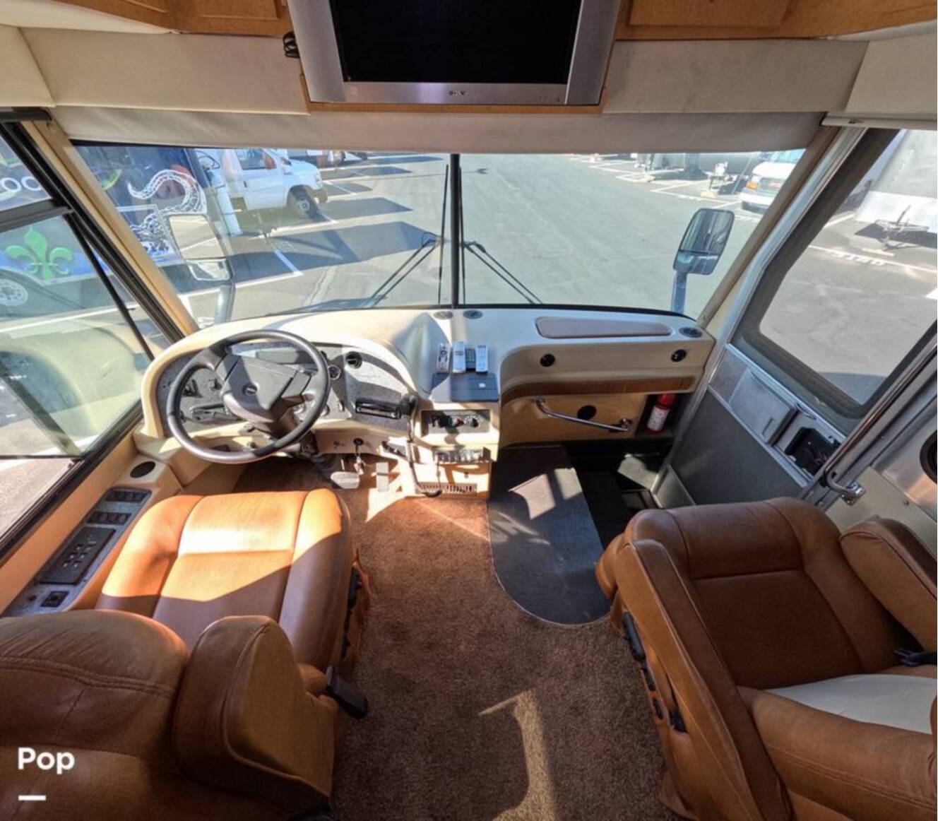 A photo of this 2006 Airstream Land Yacht A37