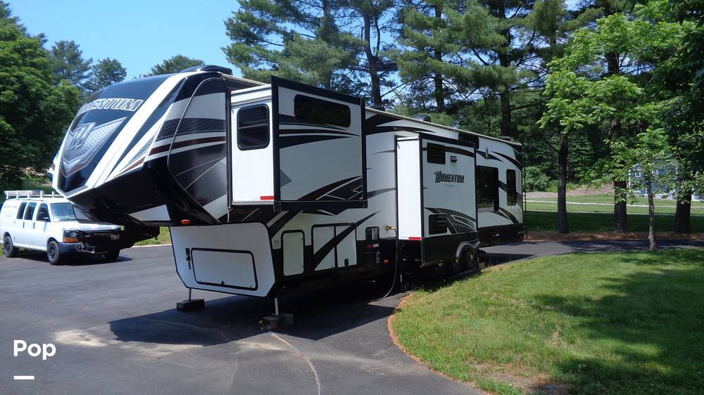 2016 Grand Design Momentum 385TH in brooklyn CT