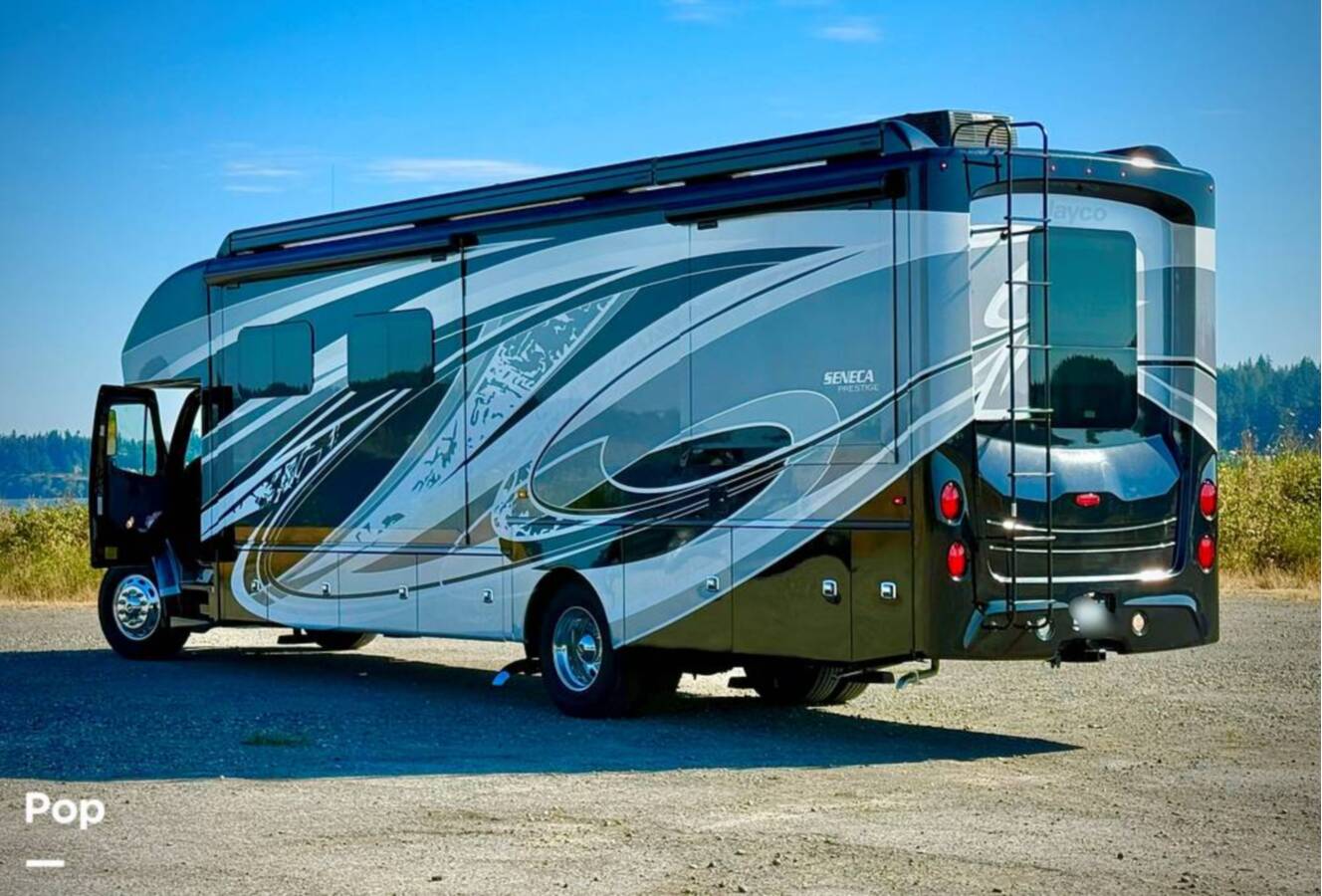 A photo of this 2024 Jayco Seneca Prestige 37L