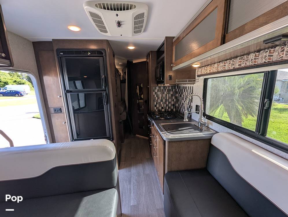 2019 Winnebago Fuse 23T in lake suzy FL