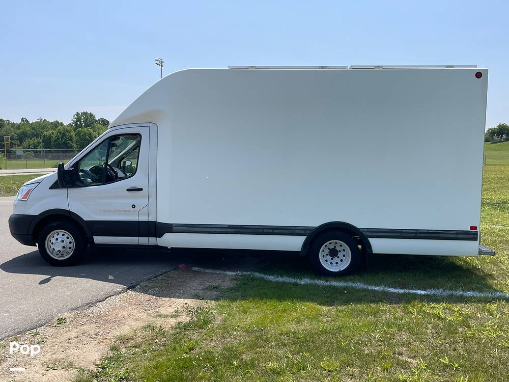 2019 Ford Transit 350HD in royal oak MI