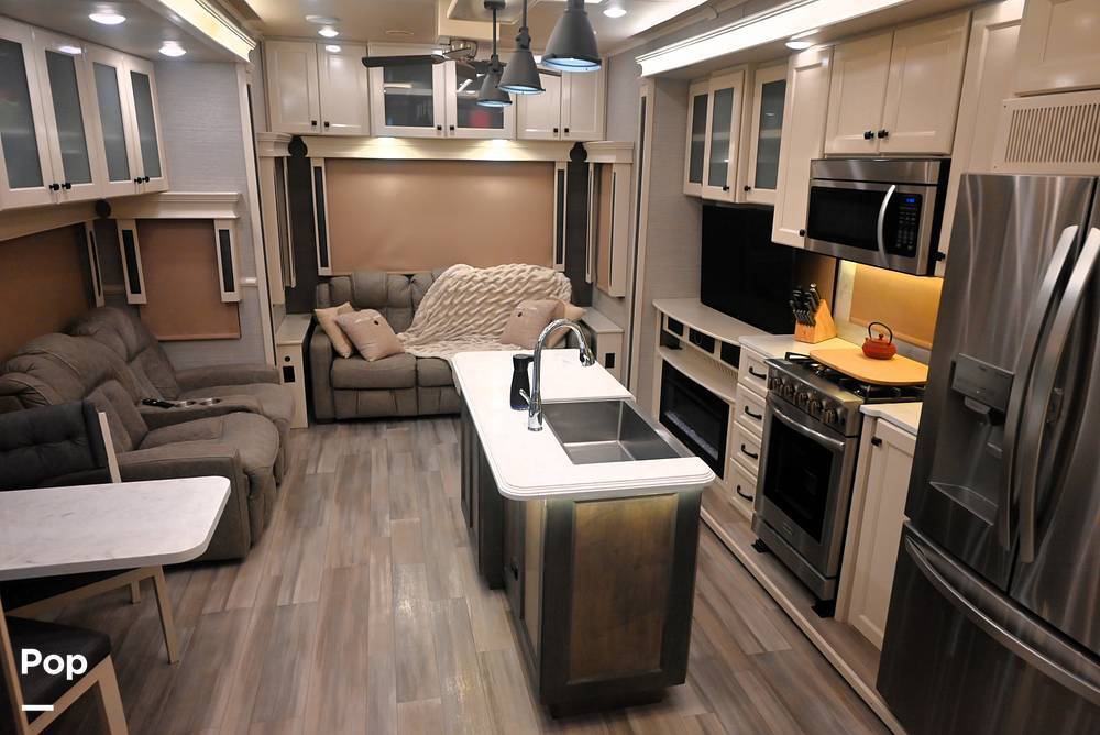 2022 Vanleigh Rv Beacon 39GBB in sarasota FL