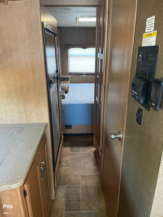 2015 Thor Motor Coach Hurricane 27K in hobbs NM
