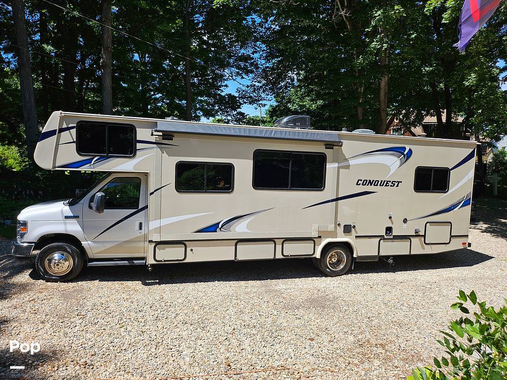 2018 Gulf Stream Conquest 6317 in east hampton CT