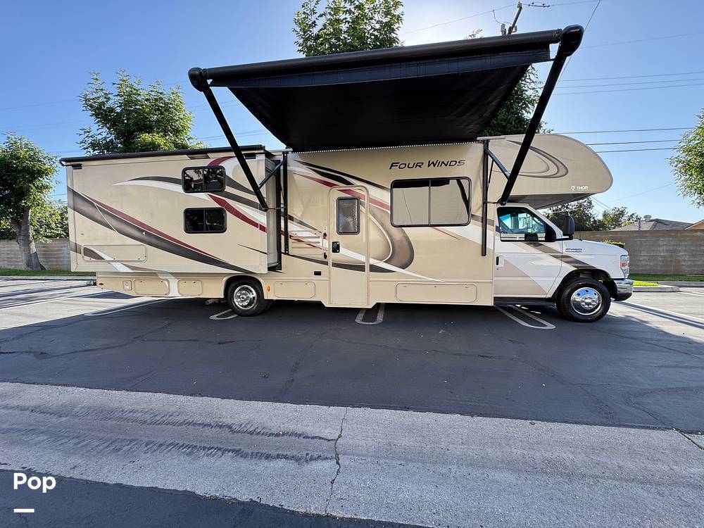 2020 Thor Motor Coach Four Winds 30D in buena park CA