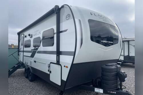 2026 Forest River Flagstaff Micro Lite 22FBS in russellville AR