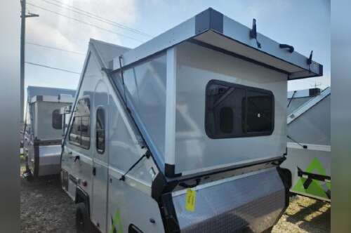 2025 Aliner Ranger 12 REAR SOFA in sturtevant WI