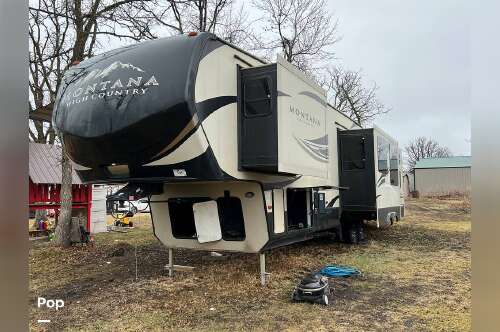 2017 Keystone Montana High Country 340BH in belcourt ND