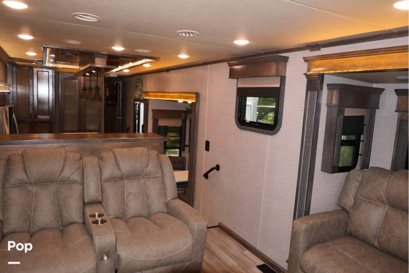A photo of this 2022 Vanleigh Rv Beacon 42RDB