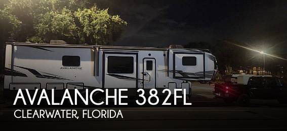 2020 Keystone Avalanche 382FL RV