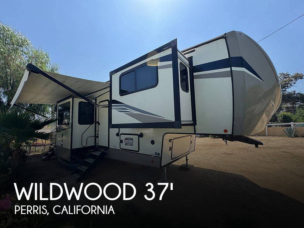 2022 Forest River Wildwood Heritage Glen 378FL in perris CA