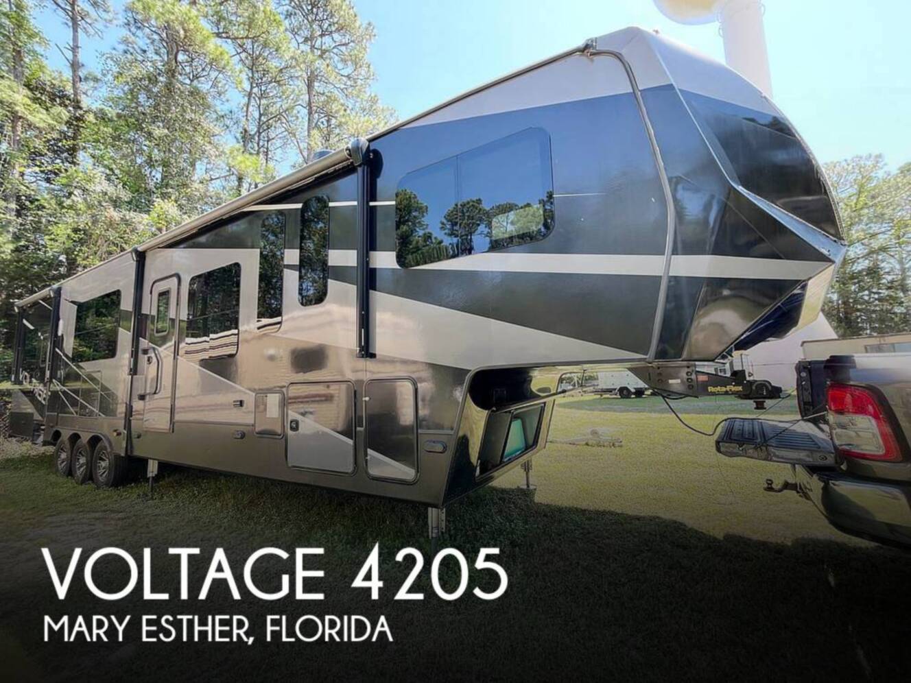 A photo of this 2021 Dutchmen Voltage 4205