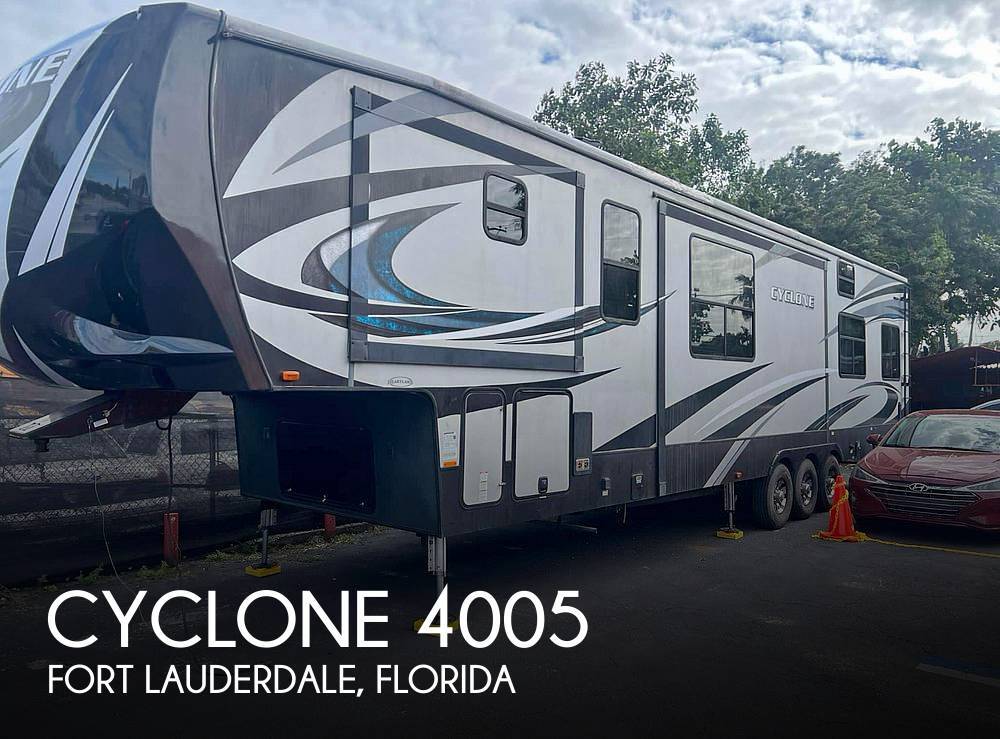 2018 Heartland Cyclone 4005 in fort lauderdale FL