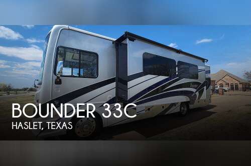 2022 Fleetwood Bounder 33C in haslet TX