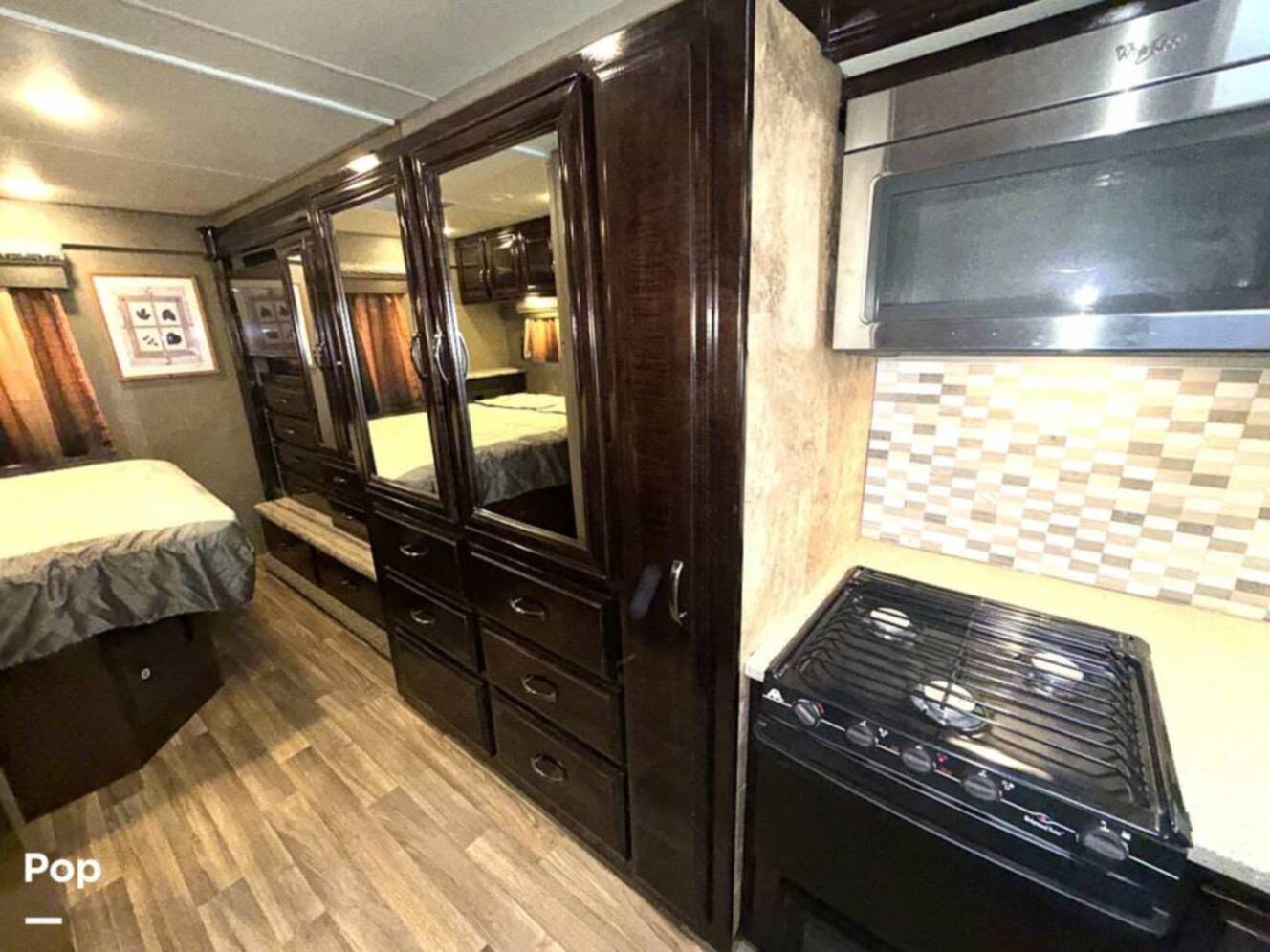 A photo of this 2017 Thor Motor Coach Quantum WS31