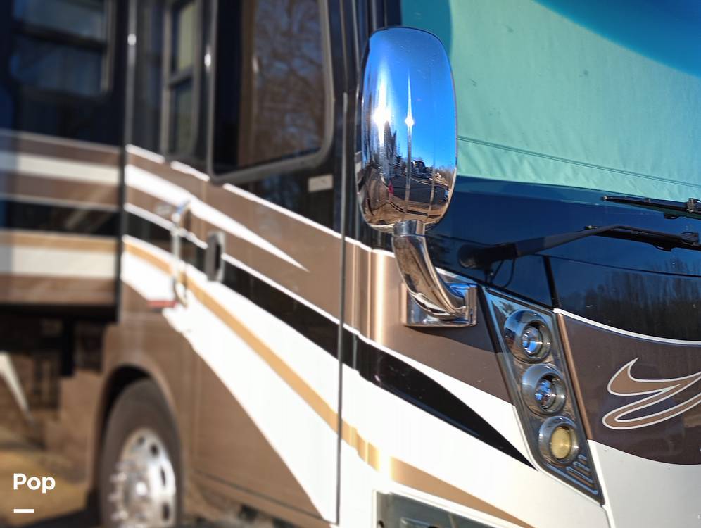 2012 Winnebago Tour 42QD in olive branch MS