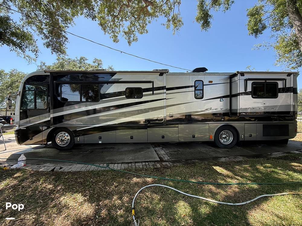 2003 Fleetwood Revolution 40C in tampa FL