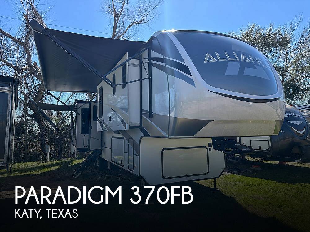 2021 Alliance Rv Paradigm 370FB in katy TX