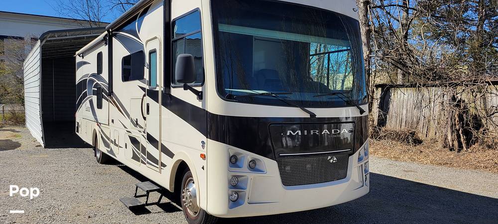 2022 Coachmen Mirada 35BH in sevierville TN