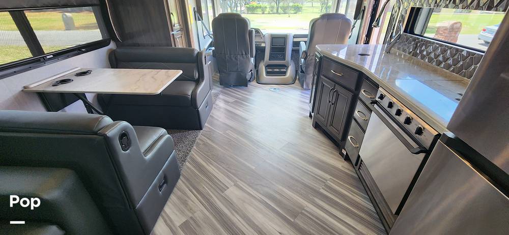 2022 Fleetwood Bounder 33C in haslet TX