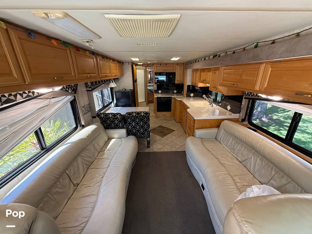 2003 Fleetwood Revolution 40C in tampa FL