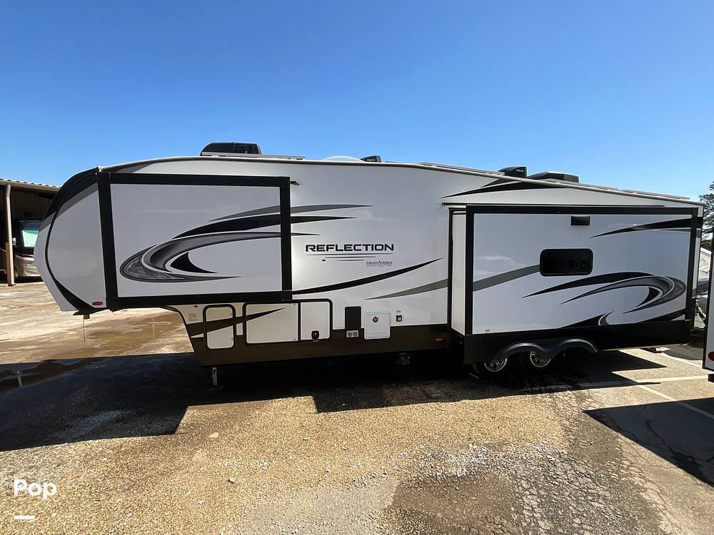 2022 Grand Design Reflection 337RLS in pelzer SC