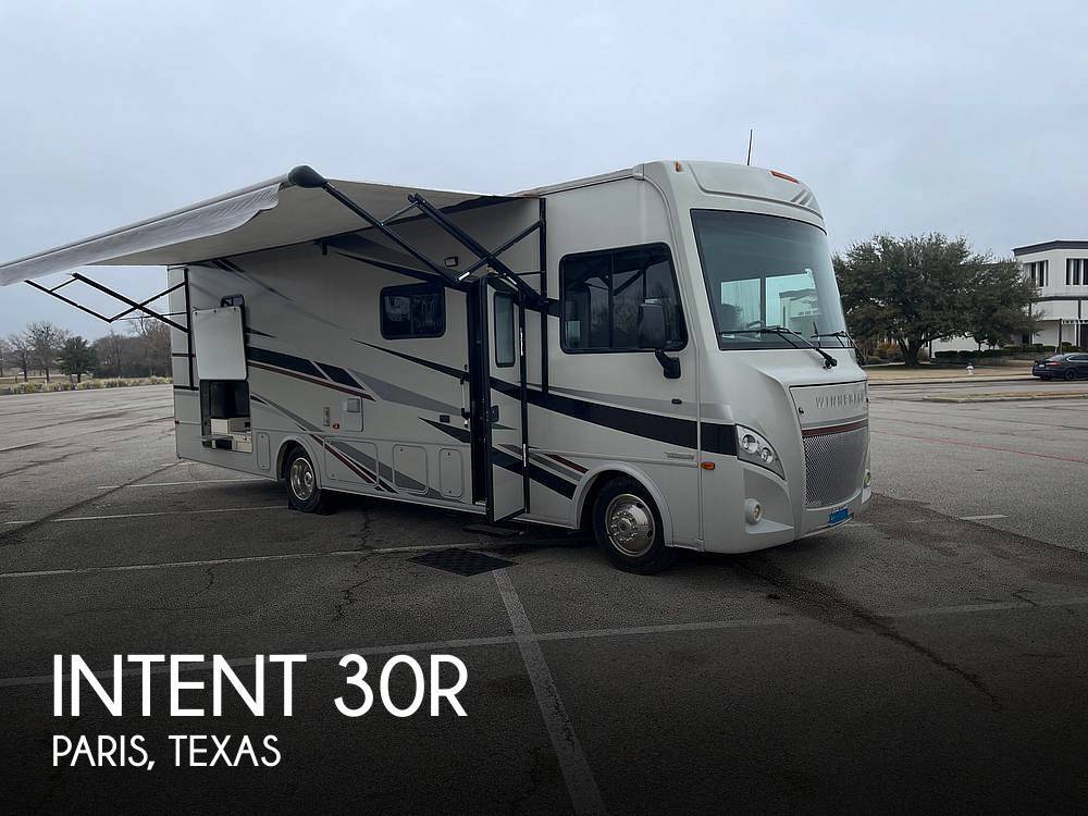 2020 Winnebago Intent 30R in paris TX